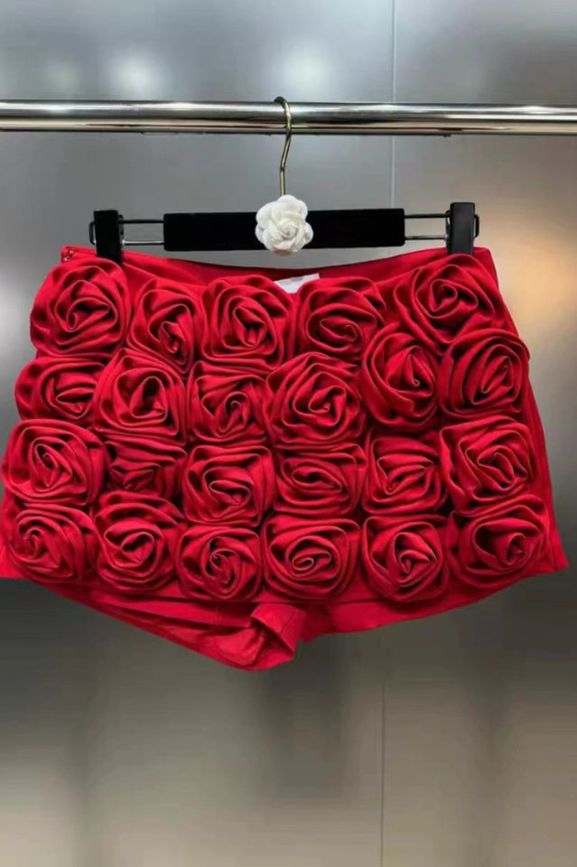 Women's Astraea Flower Embellished Shorts Red