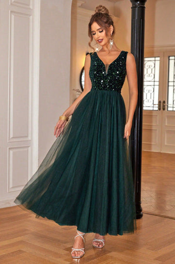 Women's Sleeveless Party Dress With Sequins Green
