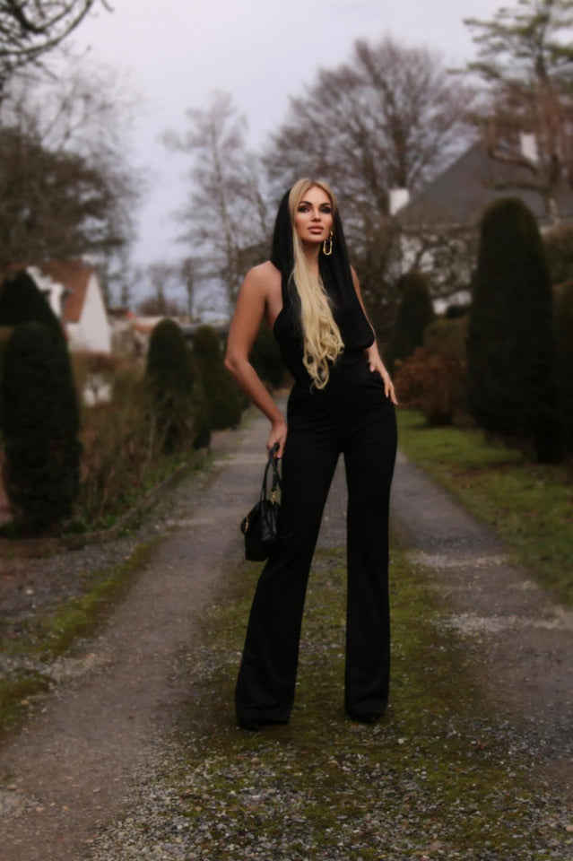 Women's Backless Hooded Jumpsuit With Slip Pockets