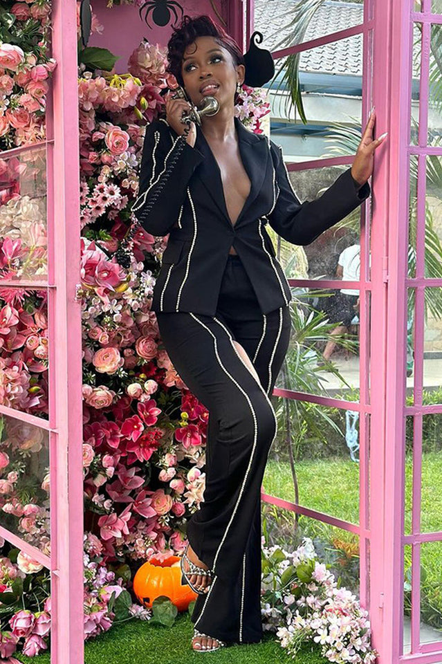 Women's Cut-Out Diamonds Decorated Set