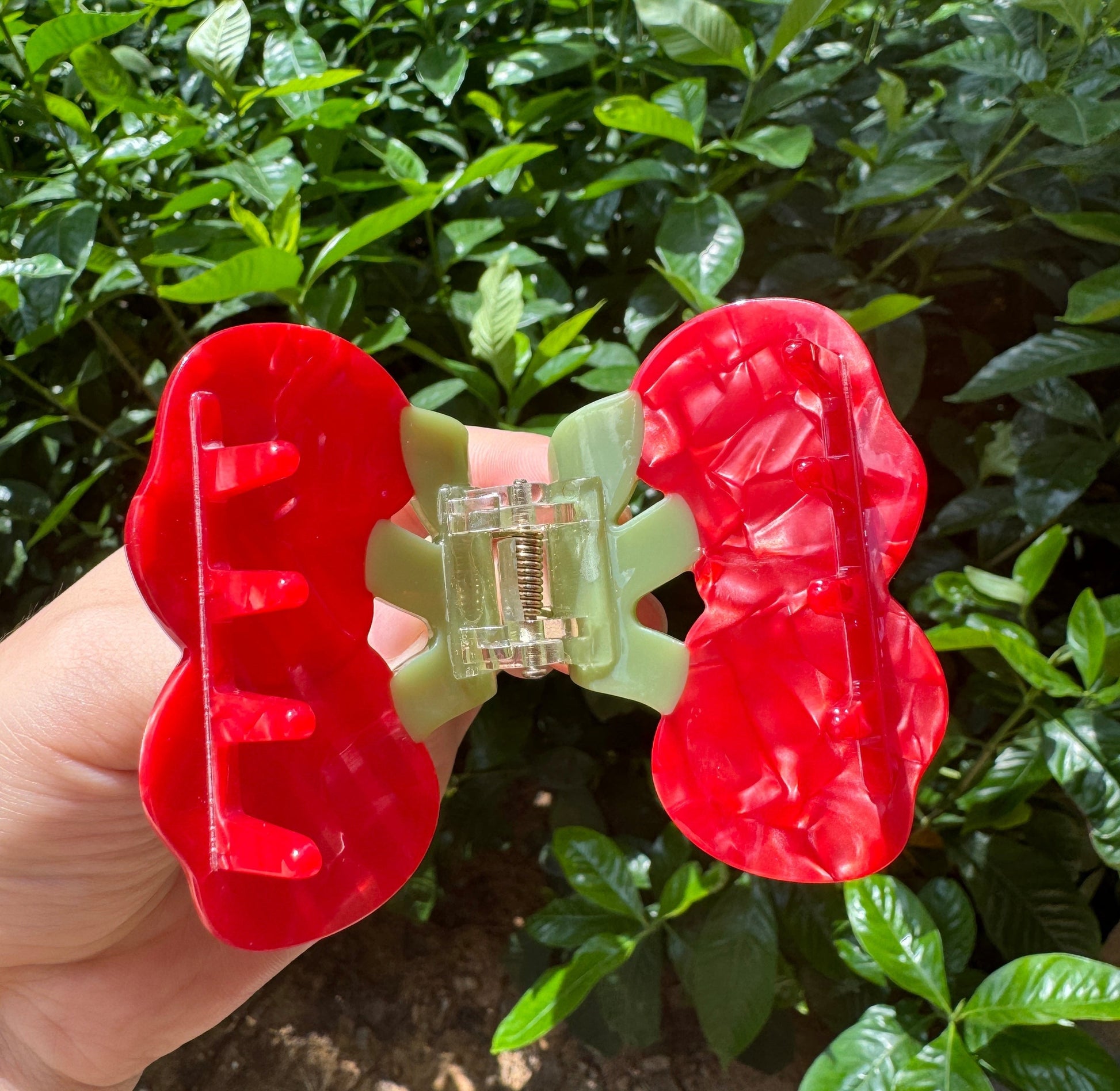 Cherry Bomb Hair Claw - Alorar